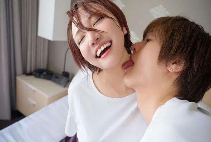 S-CUTE-5721 晨跑后的性爱～～这才是真正的运动！！ 天月杏